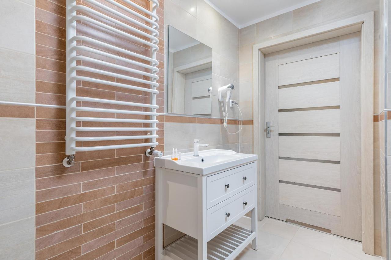 Apartamenty Feniks By Noclegi Renters Świnoujście Екстериор снимка
